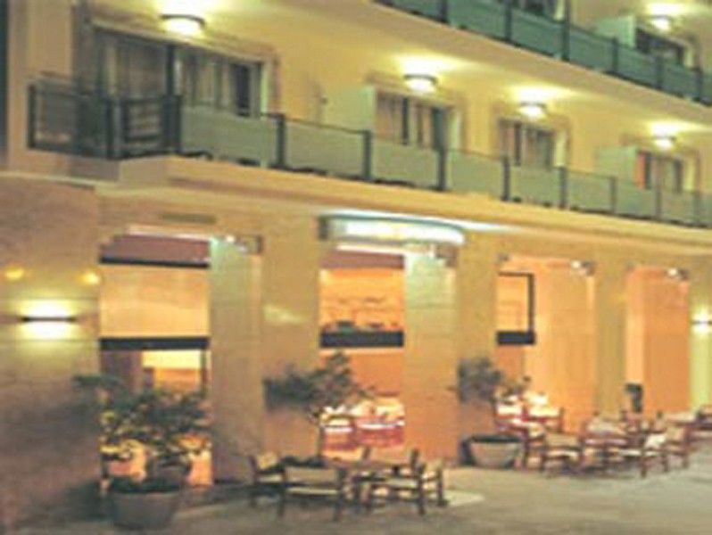 Hotel Lozenge Atenas Exterior foto